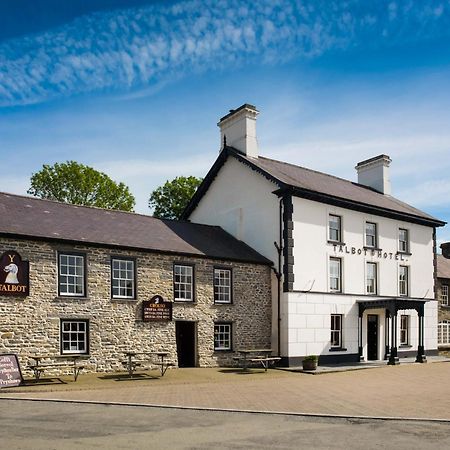 Y Talbot Hotel Tregaron Екстериор снимка