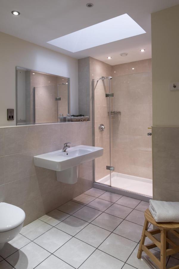 Y Talbot Hotel Tregaron Екстериор снимка